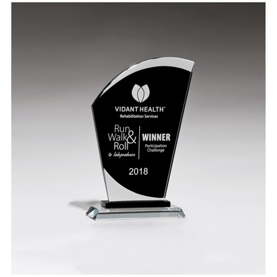 5.5" x 8.75" Sail Shaped Glass Award with Black Center