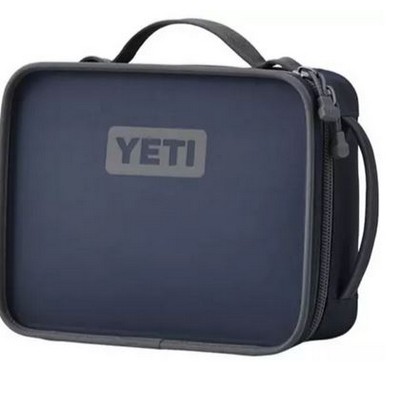 YETI DAYtrip luch box in navy or charcoal