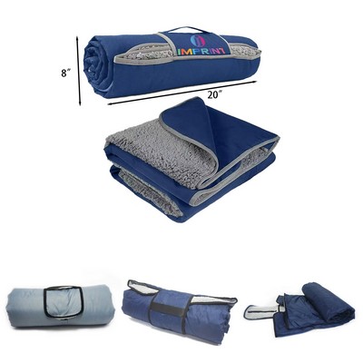 Waterproof Outdoor Blanket with Sherpa Lining